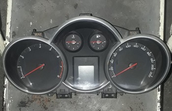 CHEVROLET CRUZE 1 6 BENZİNLİ ÇIKMA KİLOMETRE SAATİ OTOMATİK VİTES 95981270